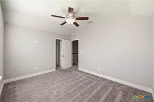 12272 Dusty Boots Rd, San Antonio, TX 78254 - Photo 31