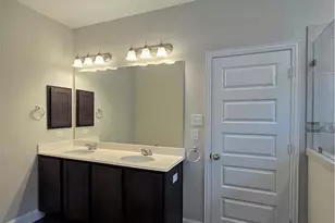 1324 Spring Row St, New Braunfels, TX 78130 - Photo 13