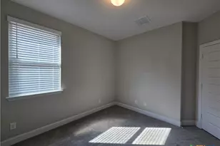 1324 Spring Row St, New Braunfels, TX 78130 - Photo 21