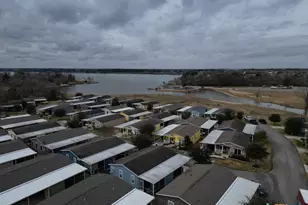 11720 Thousand Trails, Willis, TX 77318 - Photo 5