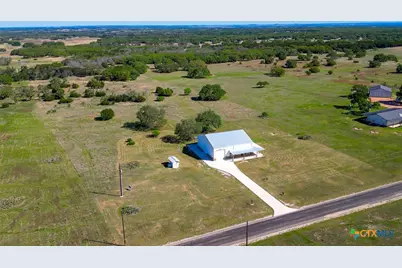 224 Blackbuck Ridge Drive, Lampasas, TX 76550 - Photo 7
