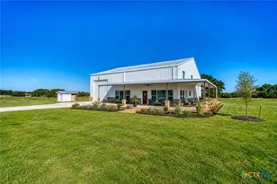224 Blackbuck Rdg Dr, Lampasas, TX 76550 - Photo 35