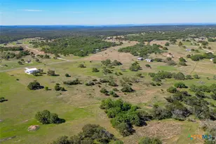 224 Blackbuck Rdg Dr, Lampasas, TX 76550 - Photo 5