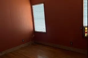 209 Highland St, Yoakum, TX 77995 - Photo 7