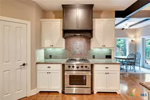 6 Cotswold Ln, Victoria, TX 77904 - Photo 13