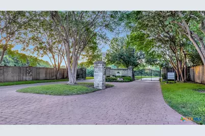 6 Cotswold Lane, Victoria, TX 77904 - Photo 43