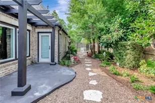 6 Cotswold Ln, Victoria, TX 77904 - Photo 35