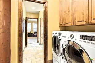 13661 E Hwy 90, Kingsbury, TX 78638 - Photo 23