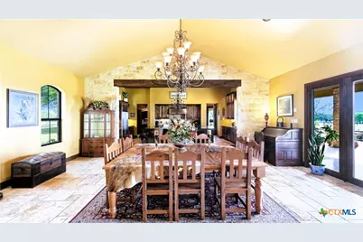 13661 E Highway 90, Kingsbury, TX 78638 - Photo 9