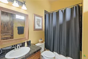 13661 E Hwy 90, Kingsbury, TX 78638 - Photo 41