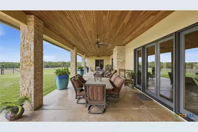 13661 E Highway 90, Kingsbury, TX 78638 - Photo 33