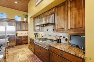 13661 E Hwy 90, Kingsbury, TX 78638 - Photo 29