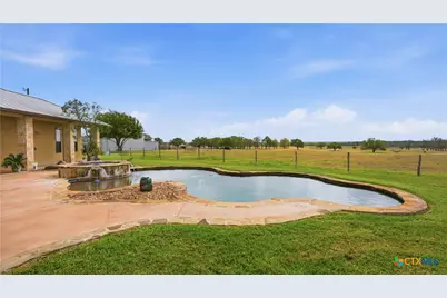 13661 E Highway 90, Kingsbury, TX 78638 - Photo 35