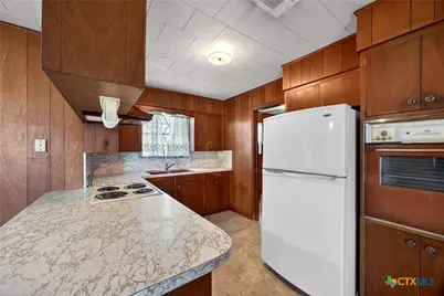 5353 US Highway 90A, Gonzales, TX 78629 - Photo 11