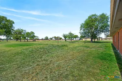 5353 US Highway 90A, Gonzales, TX 78629 - Photo 31