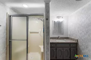 608 Ridgecrest Dr, Salado, TX 76571 - Photo 35