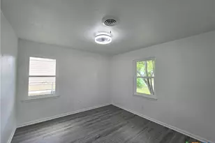 610 W Washington, Copperas Cove, TX 76522 - Photo 9