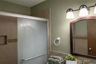 6 Gulf Ave, Rogers, TX 76569 - Photo 7