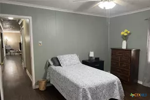 6 Gulf Ave, Rogers, TX 76569 - Photo 9