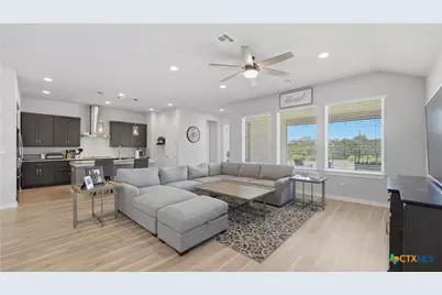 1370 Sahms Branch, New Braunfels, TX 78132 - Photo 17