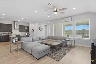 1370 Sahms Br, New Braunfels, TX 78132 - Photo 17