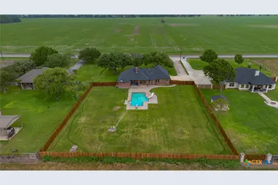 1031 Fm 20, Seguin, TX 78155 - Photo 43