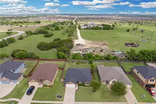 1517 Starlight Dr, Temple, TX 76502 - Photo 3