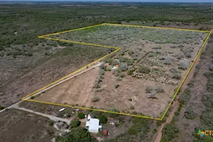 2632 Slickfield Rd, Yorktown, TX 78164 - Photo 1