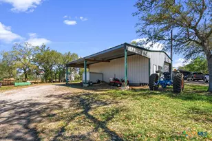 2632 Slickfield Rd, Yorktown, TX 78164 - Photo 21