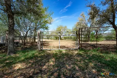 2632 Slickfield Road, Yorktown, TX 78164 - Photo 27