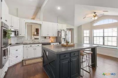 840 Longhorn Trail, Belton, TX 76513 - Photo 21