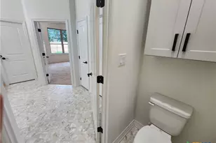 813 Golden Eagle Cv, Salado, TX 76571 - Photo 39
