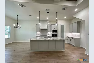 813 Golden Eagle Cove, Salado, TX 76571 - Photo 9