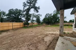 813 Golden Eagle Cv, Salado, TX 76571 - Photo 43