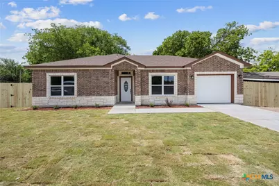 396 E Robin Lane, Harker Heights, TX 76548 - Photo 1