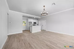 396 E Robin Ln, Harker Heights, TX 76548 - Photo 7