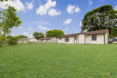 907 Hackberry Street, Copperas Cove, TX 76522 - Photo 25