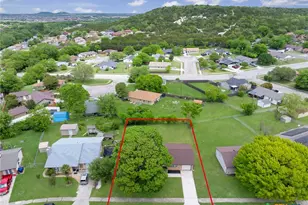 907 Hackberry St, Copperas Cove, TX 76522 - Photo 3