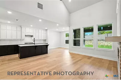 8905 Turaco Trail, Austin, TX 78744 - Photo 7