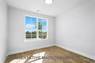 8905 Turaco Trl, Austin, TX 78744 - Photo 15
