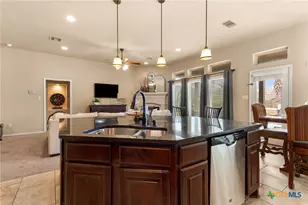 2194 Pioneer Pass, Seguin, TX 78155 - Photo 13