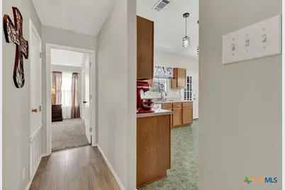 7164 Still Hollow Drive, San Antonio, TX 78244 - Photo 13