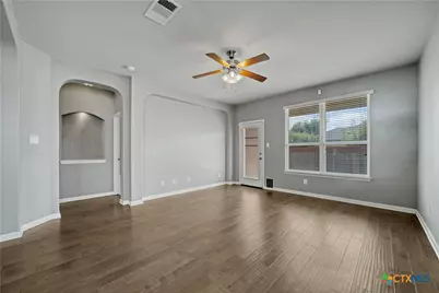 325 Oak Creek Way, New Braunfels, TX 78130 - Photo 13