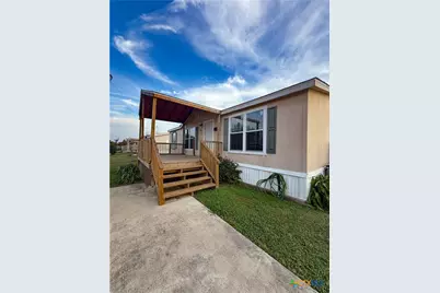 801 E Mesquite Lane, Victoria, TX 77901 - Photo 3