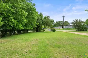 306 W Pecan Dr, Johnson City, TX 78636 - Photo 1