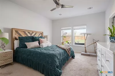 348 Lacey Oak Loop, San Marcos, TX 78666 - Photo 15