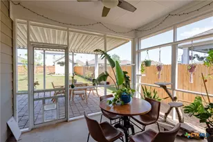 348 Lacey Oak Loop, San Marcos, TX 78666 - Photo 25