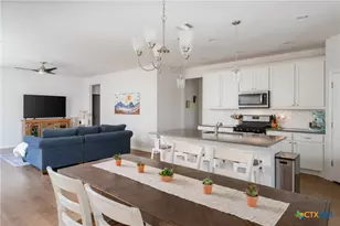 348 Lacey Oak Loop, San Marcos, TX 78666 - Photo 13