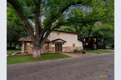 299 W Edgewater Terrace, New Braunfels, TX 78130 - Photo 15