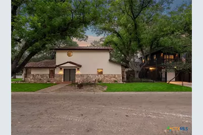 299 W Edgewater Terrace, New Braunfels, TX 78130 - Photo 3
